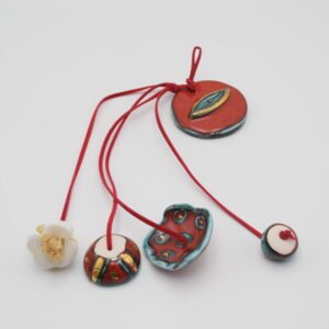 Μάτι κόκκινο στρογγυλό μικρό